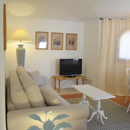 6 Places Bed The Residences Of Cala Grano *